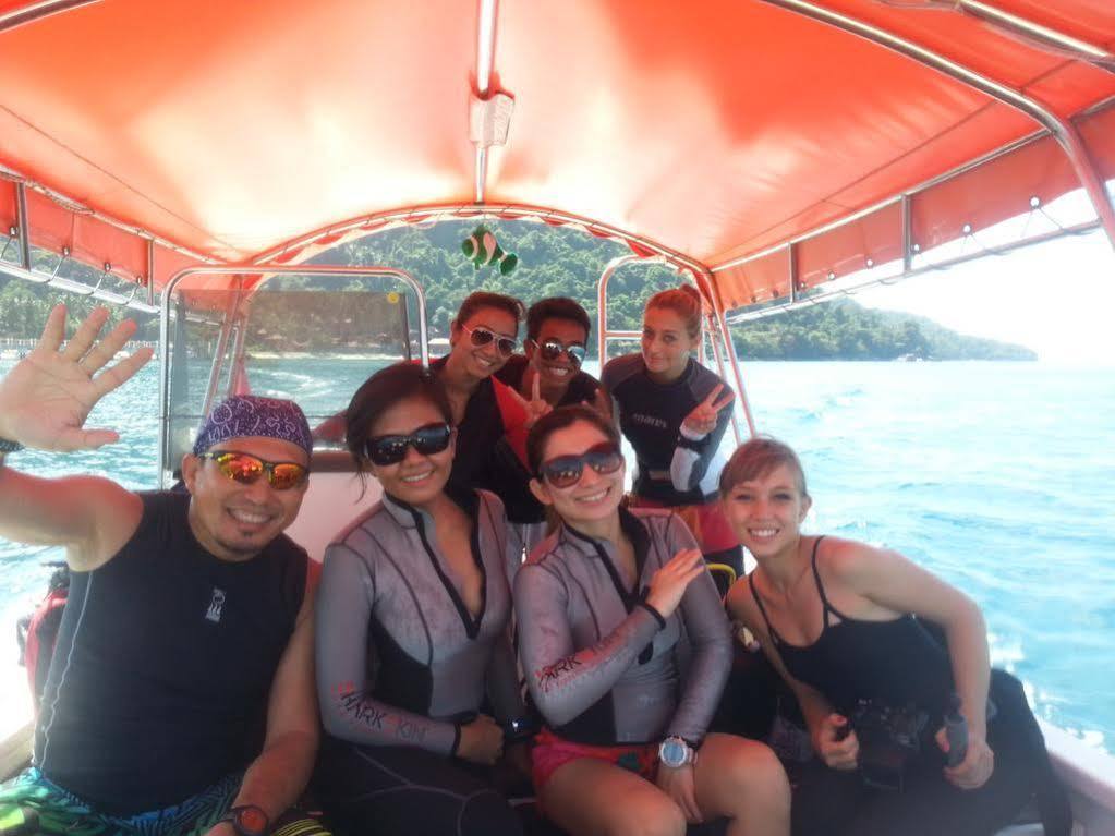 Ombak Dive Resort Pulau Perhentian Kecil Exteriör bild